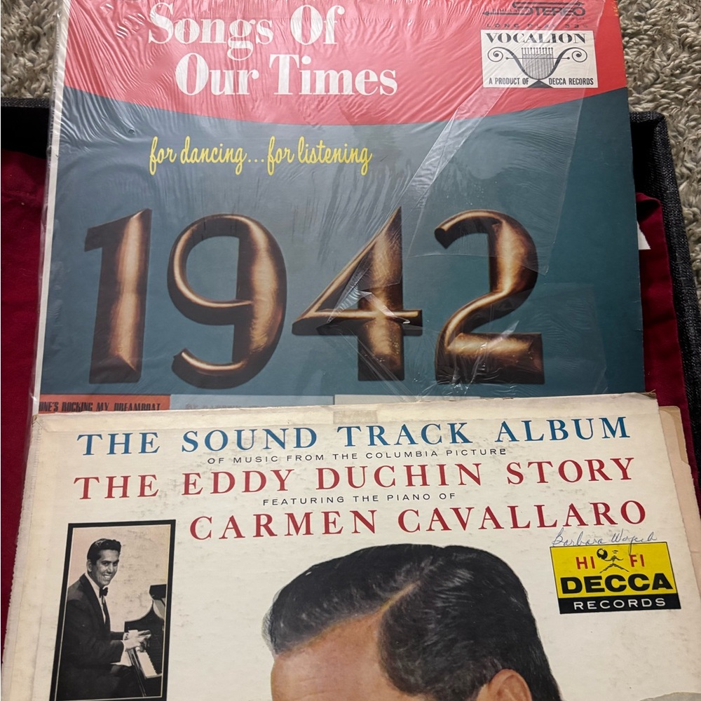 Vintage Vinyl Record Collection , songs of our times 1942